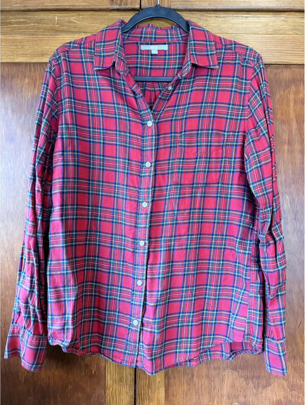 Womens Uniqlo Plaid Shirt
